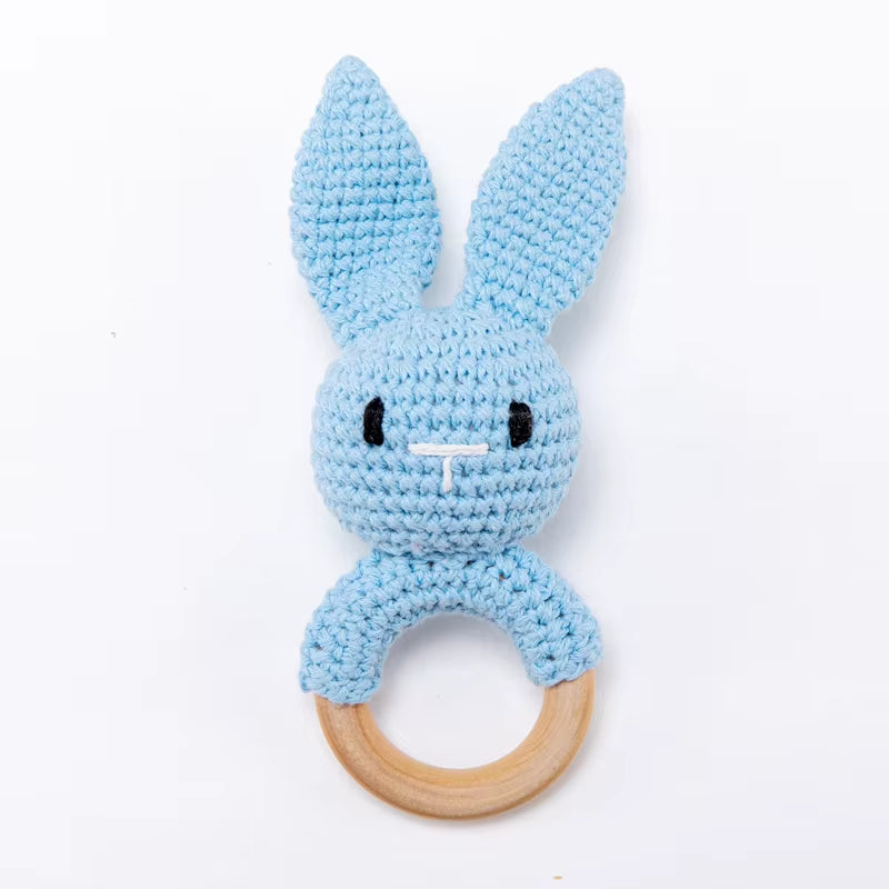 Baby Häkelrassel Hase – Handgemachte Rassel & Beißspielzeug für Neugeborene (0–12 Monate)